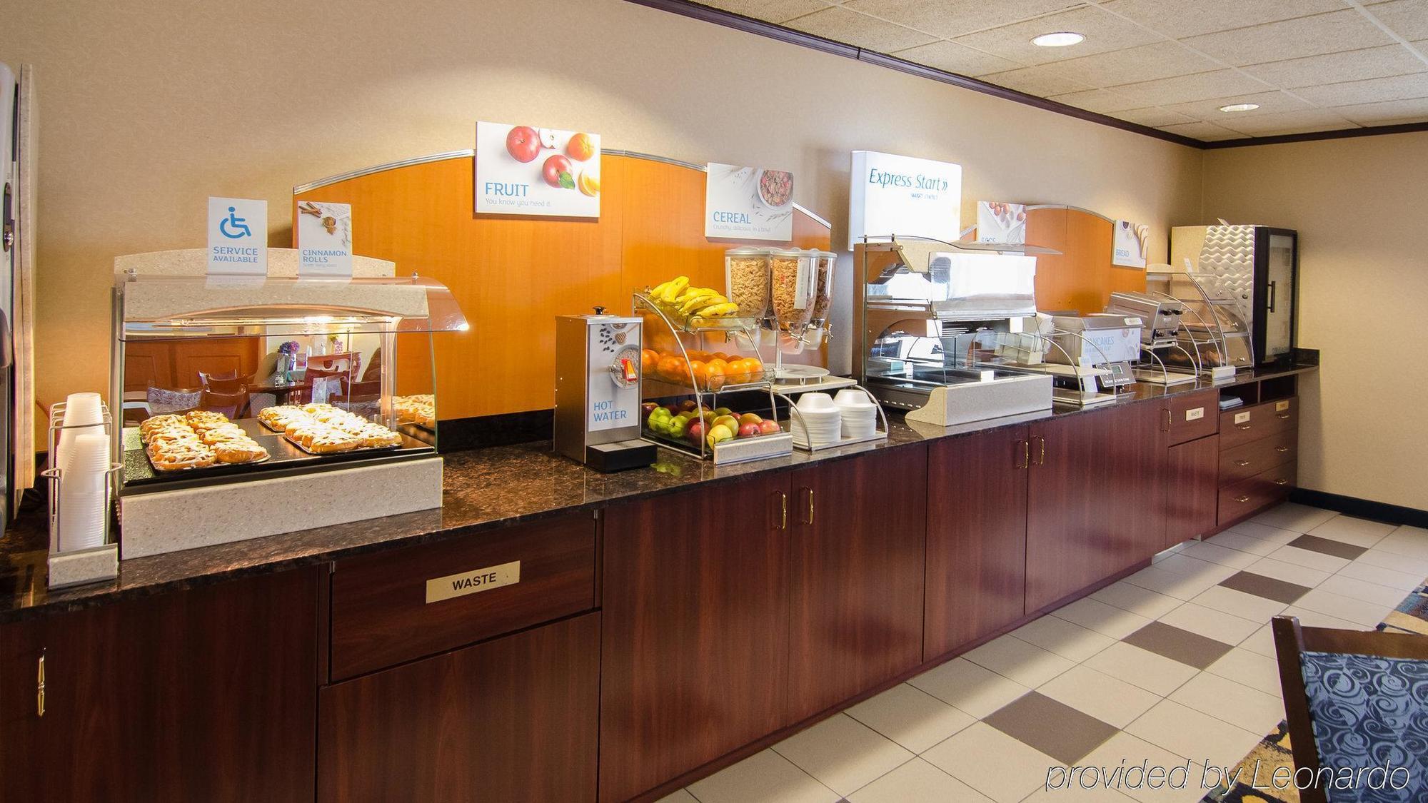 Country Inn & Suites By Radisson Mt. Pleasant-Racine West Wi Sturtevant Extérieur photo
