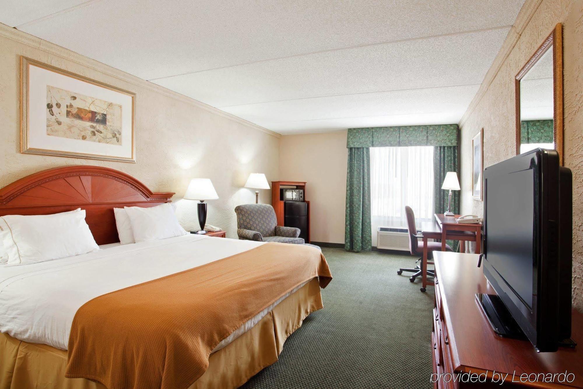 Country Inn & Suites By Radisson Mt. Pleasant-Racine West Wi Sturtevant Extérieur photo